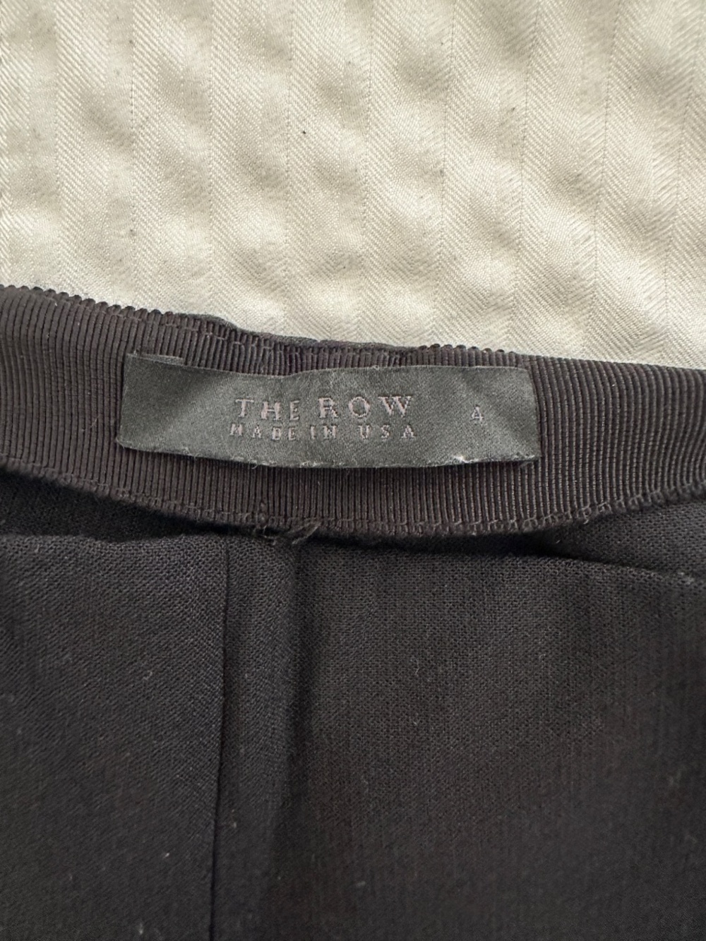 THE ROW Chandra Black Scuba Pant Size 4 - Picture 4 of 8